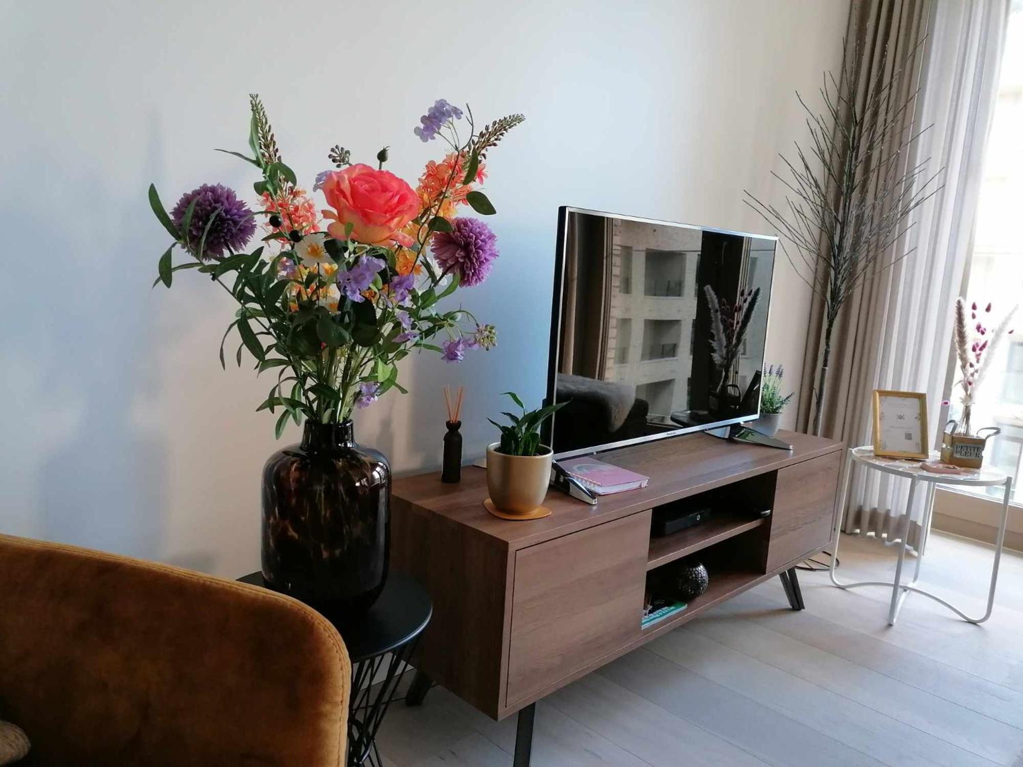 Bartine - Modern And Spacious Flat Near The Sea, Free Parking Space Apartment